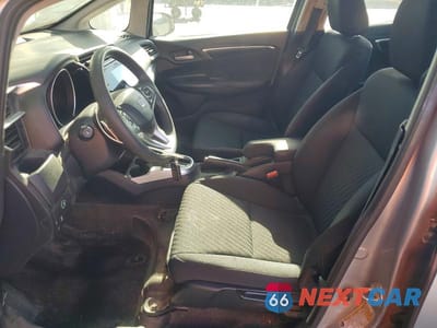 Zdjęcie 7 z 12 samochodu: 2019 HONDA FIT EX VIN:3HGGK5H84KM712450 - miniatura
