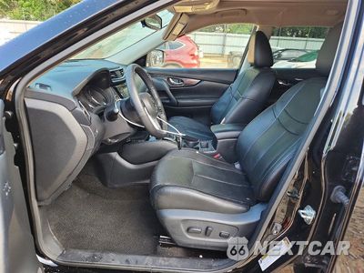 Zdjęcie 7 z 12 samochodu: 2020 NISSAN ROGUE SL VIN:5N1AT2MV9LC772251 - miniatura