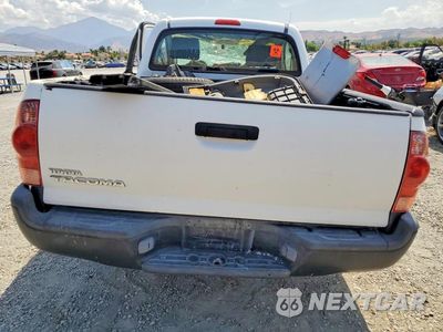 Zdjęcie 6 z 12 samochodu: 2005 TOYOTA TACOMA BASE VIN:5TENX22N35Z055796 - miniatura