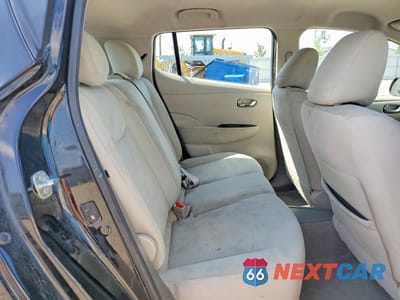 Zdjęcie 10 z 12 samochodu: 2014 NISSAN LEAF SV VIN:1N4AZ0CP0EC338884 - miniatura