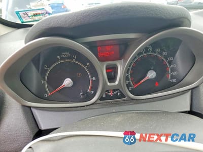 Zdjęcie 9 z 12 samochodu: 2012 FORD FIESTA SE VIN:3FADP4EJXCM215639 - miniatura