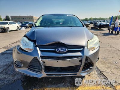 Piąte zdjęcie samochodu w środku: 2014 FORD FOCUS SE VIN:1FADP3K22EL431027 - miniatura