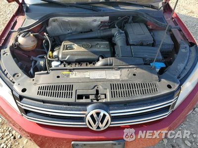 Zdjęcie 12 z 13 samochodu: 2015 VOLKSWAGEN TIGUAN S VIN:WVGBV7AX9FW001311 - miniatura