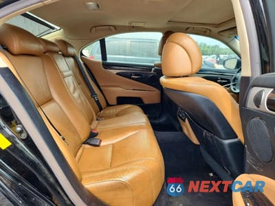 Zdjęcie 10 z 12 samochodu: 2014 LEXUS LS 460 VIN:JTHCL5EF9E5022098 - miniatura