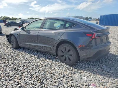 Drugie zdjęcie samochodu z przodu: 2025 TESLA MODEL 3 VIN:5YJ3E1EA4SF936018 - miniatura
