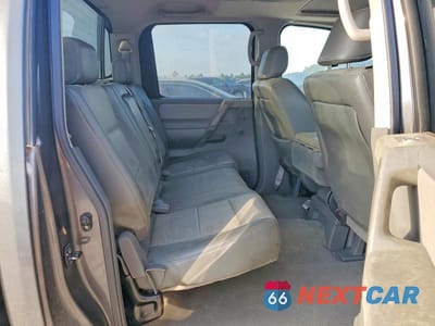 Zdjęcie 11 z 13 samochodu: 2005 NISSAN TITAN XE VIN:1N6BA07A85N564376 - miniatura