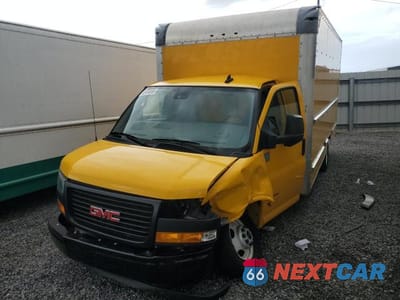 2022 GMC SAVANA BOX TRUCK 7GZ37TC75NN003279 - główne zdjęcie licytacji z USA - miniatura