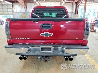 Zdjęcie 6 z 12 samochodu: 2005 CHEVROLET SILVERADO C1500 VIN:2GCEC13T251223242 - miniatura