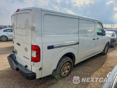 Trzecie zdjęcie samochodu z tyłu: 2021 NISSAN NV 1500 SV VIN:1N6BF0KM6MN803683 - miniatura