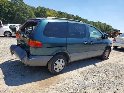 Trzecie zdjęcie samochodu z tyłu: 1998 TOYOTA SIENNA LE VIN:4T3ZF13C3WU065429 - miniatura