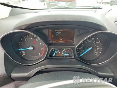 Zdjęcie 9 z 12 samochodu: 2017 FORD ESCAPE SE VIN:1FMCU0G96HUD53395 - miniatura