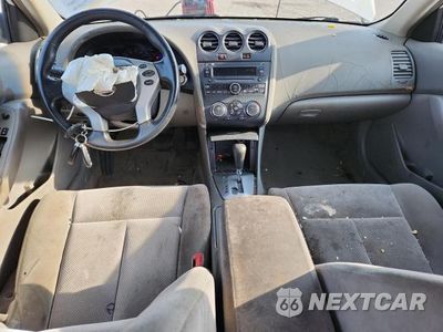 Zdjęcie 8 z 13 samochodu: 2008 NISSAN ALTIMA 2.5 VIN:1N4AL21E68N500606 - miniatura