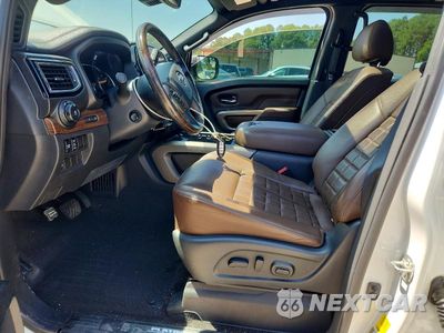Zdjęcie 7 z 12 samochodu: 2021 NISSAN TITAN PLATINUM RESERVE VIN:1N6AA1ED7MN519281 - miniatura