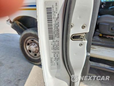 Zdjęcie 12 z 12 samochodu: 2016 RAM 2500 ST VIN:3C6TR5CT5GG156232 - miniatura
