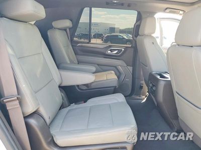 Zdjęcie 11 z 14 samochodu: 2022 CHEVROLET TAHOE K1500 Z71 VIN:1GNSKPKD0NR329030 - miniatura