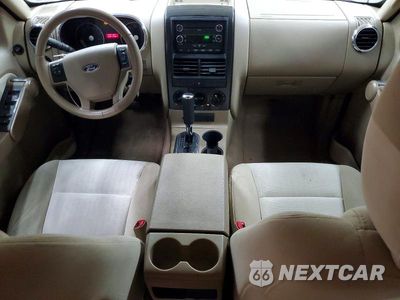 Zdjęcie 8 z 13 samochodu: 2009 FORD EXPLORER XLT VIN:1FMEU63E99UA14890 - miniatura