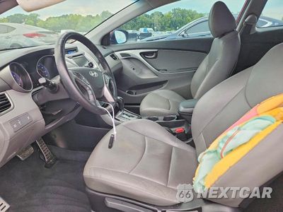 Zdjęcie 7 z 12 samochodu: 2013 HYUNDAI ELANTRA COUPE SE VIN:KMHDH6AE7DU012468 - miniatura