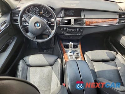 Zdjęcie 8 z 14 samochodu: 2011 BMW X5 XDRIVE35I VIN:5UXZV4C51BL409311 - miniatura