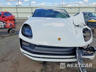 Piąte zdjęcie samochodu w środku: 2026 PORSCHE MACAN GTS VIN:WP1AF2A57TLB60032 - miniatura