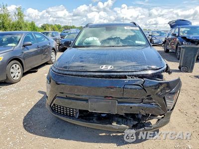 Piąte zdjęcie samochodu w środku: 2025 HYUNDAI KONA LIMITED VIN:KM8HE3A66SU019619 - miniatura