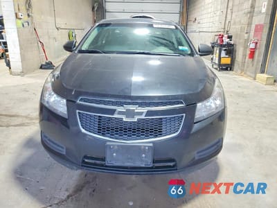 Piąte zdjęcie samochodu w środku: 2011 CHEVROLET CRUZE LS VIN:1G1PD5SH2B7234372 - miniatura