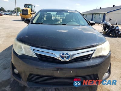 Piąte zdjęcie samochodu w środku: 2012 TOYOTA CAMRY HYBRID XLE VIN:4T1BD1FK1CU026739 - miniatura