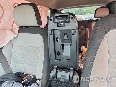 Zdjęcie 10 z 13 samochodu: 2021 CHEVROLET EQUINOX LT VIN:2GNAXUEVXM6118587 - miniatura
