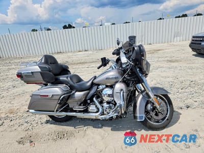 2016 HARLEY-DAVIDSON FLHTCU ULTRA CLASSIC ELECTRA GLIDE 1HD1FCM12GB652607 - główne zdjęcie licytacji z USA - miniatura