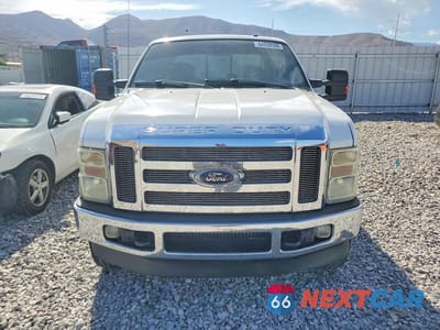 Piąte zdjęcie samochodu w środku: 2010 FORD F250 SUPER DUTY VIN:1FTSW2BR8AEA03635 - miniatura