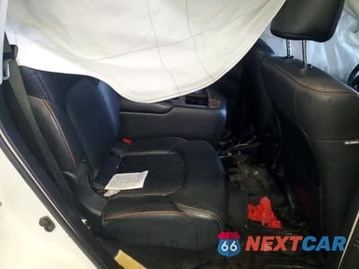 Zdjęcie 11 z 13 samochodu: 2019 NISSAN ARMADA SL VIN:JN8AY2NC8K9583173 - miniatura