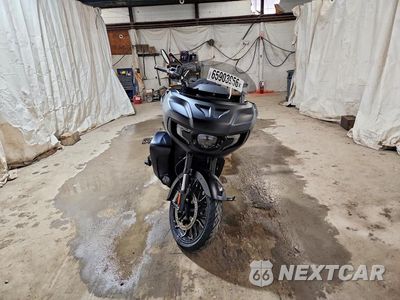 Drugie zdjęcie samochodu z przodu: 2025 INDIAN MOTORCYCLE CO. PURSUIT DARK HORSE VIN:56KLDDRR5S3438051 - miniatura