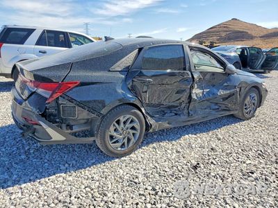 Trzecie zdjęcie samochodu z tyłu: 2024 HYUNDAI ELANTRA SEL VIN:KMHLM4DG1RU698832 - miniatura