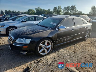 2010 AUDI A8 QUATTRO WAURVAFA8AN006631 - główne zdjęcie licytacji z USA - miniatura