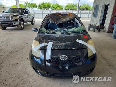 Piąte zdjęcie samochodu w środku: 2008 TOYOTA YARIS BASE VIN:JTDJT923585213855 - miniatura