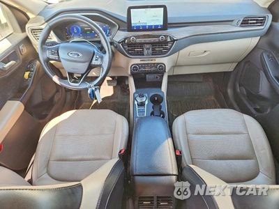 Zdjęcie 8 z 13 samochodu: 2020 FORD ESCAPE TITANIUM VIN:1FMCU9DZ2LUA12884 - miniatura