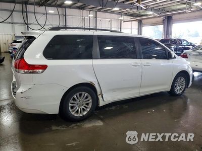 Trzecie zdjęcie samochodu z tyłu: 2011 TOYOTA SIENNA XLE 8-PASSENGER VIN:5TDYK3DC7BS019616 - miniatura