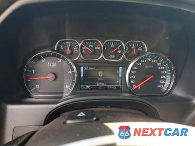 Zdjęcie 9 z 12 samochodu: 2017 CHEVROLET SILVERADO K2500 HEAVY DUTY LTZ VIN:1GC1KWEY8HF163262 - miniatura