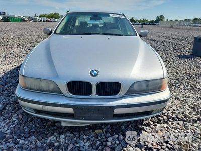Piąte zdjęcie samochodu w środku: 2000 BMW 528 I AUTOMATIC VIN:WBADM6341YGV00790 - miniatura