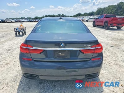 Zdjęcie 6 z 12 samochodu: 2016 BMW 740 I VIN:WBA7E2C57GG547414 - miniatura