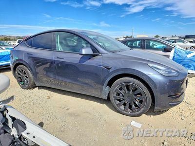 Czwarte zdjęcie samochodu z boku: 2021 TESLA MODEL Y VIN:5YJYGDEE6MF231969 - miniatura