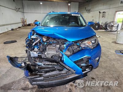 Piąte zdjęcie samochodu w środku: 2018 TOYOTA RAV4 HYBRID XLE VIN:JTMRJREV4JD182440 - miniatura