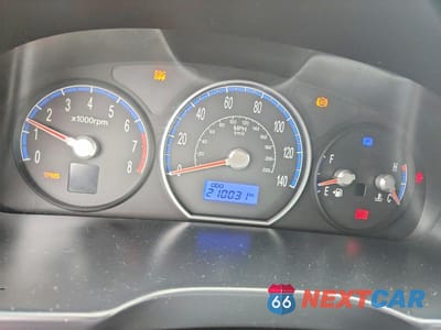 Zdjęcie 9 z 13 samochodu: 2007 HYUNDAI SANTA FE GLS VIN:5NMSG13D67H084036 - miniatura