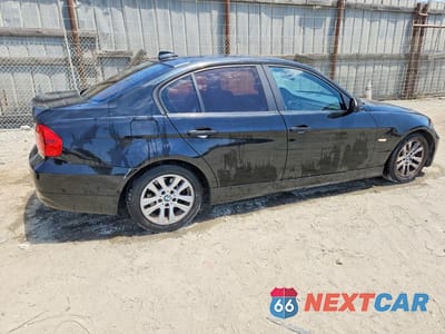 Trzecie zdjęcie samochodu z tyłu: 2007 BMW 328 I SULEV VIN:WBAVC53587FZ73780 - miniatura