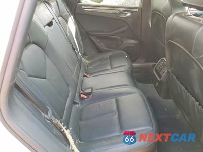 Zdjęcie 11 z 13 samochodu: 2018 PORSCHE MACAN S VIN:WP1AB2A53JLB30731 - miniatura