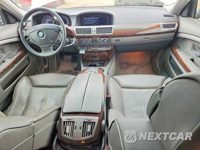 Zdjęcie 8 z 12 samochodu: 2006 BMW 750 LI VIN:WBAHN83566DT62360 - miniatura