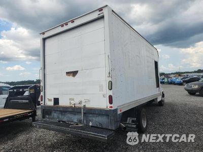 Trzecie zdjęcie samochodu z tyłu: 2015 CHEVROLET EXPRESS BOX TRUCK VIN:1GB3G4CG5F1264573 - miniatura