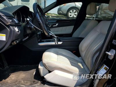 Zdjęcie 7 z 12 samochodu: 2014 MERCEDES-BENZ E 550 4MATIC VIN:WDDHF9BBXEA882970 - miniatura