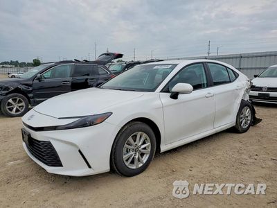 2026 TOYOTA CAMRY LE 4T1DAACK5TU717004 - główne zdjęcie licytacji z USA - miniatura