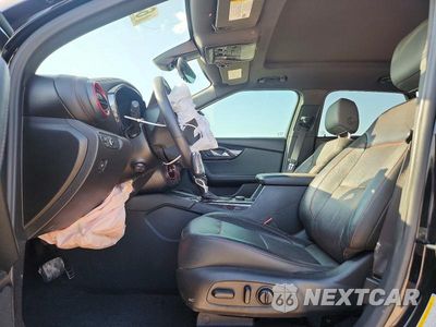 Zdjęcie 7 z 13 samochodu: 2019 CHEVROLET BLAZER RS VIN:3GNKBJRS5KS697519 - miniatura