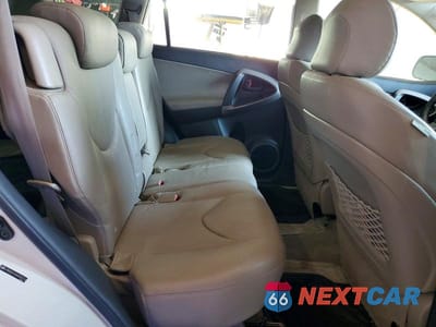 Zdjęcie 11 z 13 samochodu: 2006 TOYOTA RAV4 LIMITED VIN:JTMZD31V265029776 - miniatura